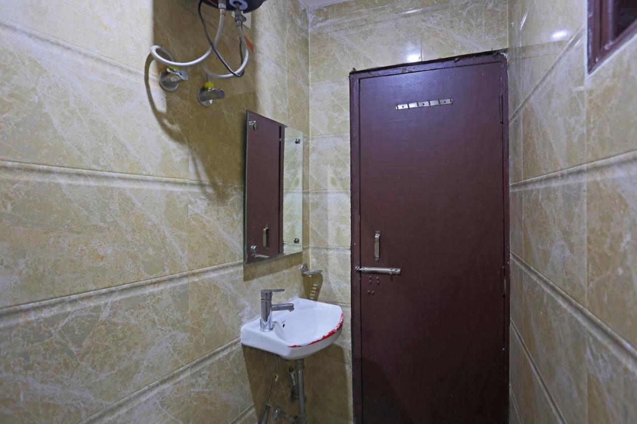 Airport Hotel Rosewood New Delhi Exteriör bild